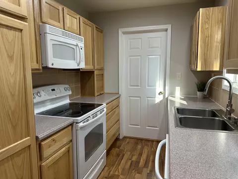 775 Spicer Dr, Brooklyn, MI 49230 photo 9