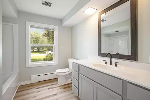 7666 Chickadee Dr, Jenison, MI 49428 photo 5