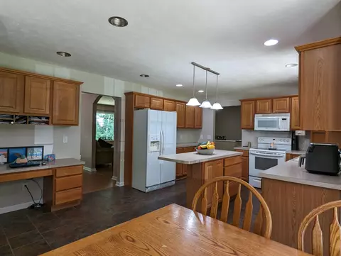 295 E 104th St, Grant, MI 49327 photo 8