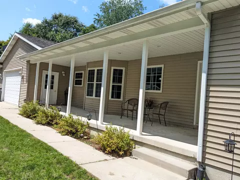 295 E 104th St, Grant, MI 49327 photo 2