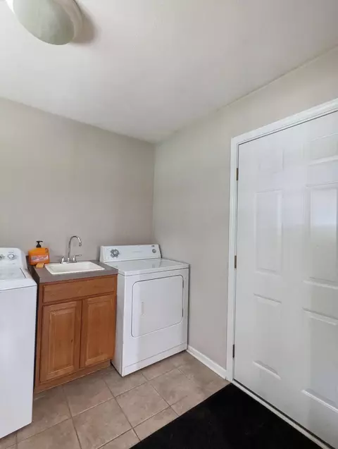 295 E 104th St, Grant, MI 49327 photo 21
