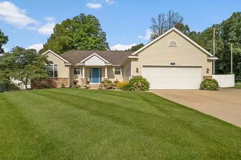 5221 Conrad Ct SW, Wyoming, MI 49418