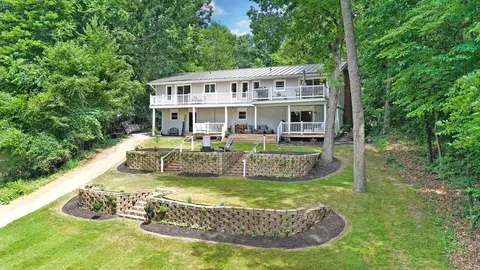 70080 Arbola Dr, White Pigeon, MI 49099