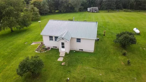 7443 N Derby Rd, Six Lakes, MI 48886
