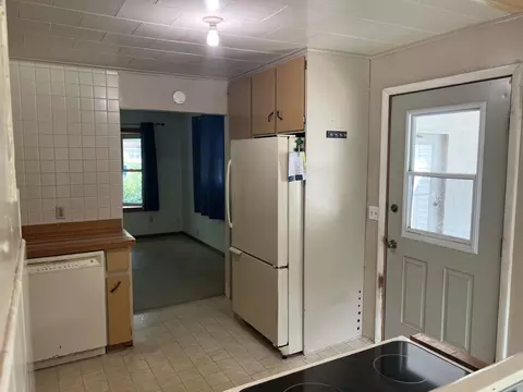 931 Gainder Rd, Plainwell, MI 49080 photo 5