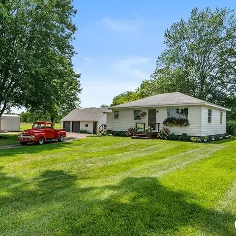 2812 108th St SW, Byron Center, MI 49315