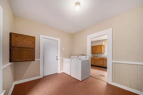 711 Irving St, Jackson, MI 49202 photo 9