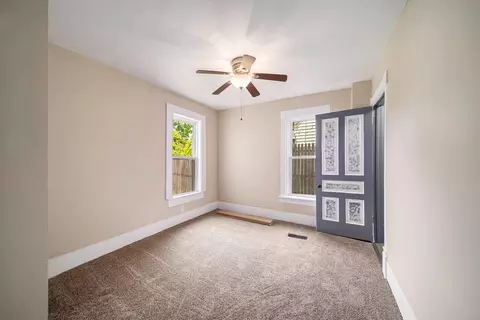 711 Irving St, Jackson, MI 49202 photo 10