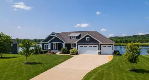 10675 Linden Dr NW, Grand Rapids, MI 49534