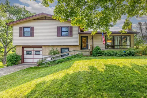 711 Winter Ave, Big Rapids, MI 49307