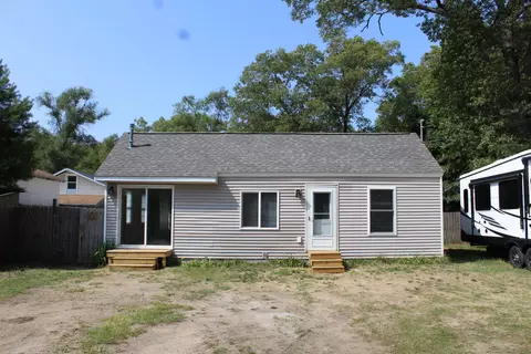1384 E Broadway Ave, Norton Shores, MI 49444