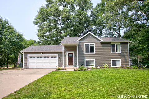 11839 Monroe St, Grand Haven, MI 49417