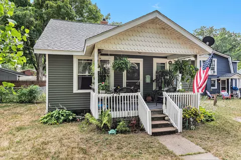 115 W Hammond St, Otsego, MI 49078