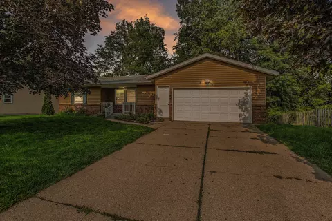 4491 Lantana Dr SE, Kentwood, MI 49512