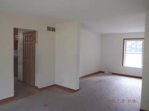 18677 S River Rd, Three Rivers, MI 49093 photo 9