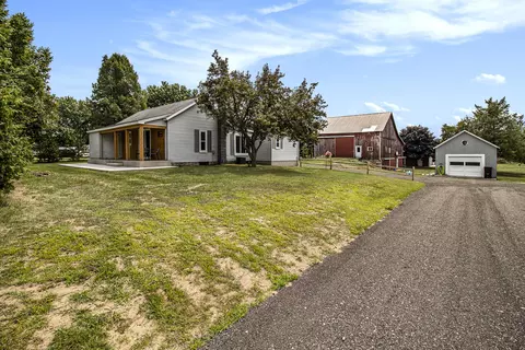 6045 W Shelby Rd, Shelby, MI 49455