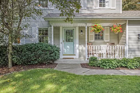 5198 S 12th St, Portage, MI 49024