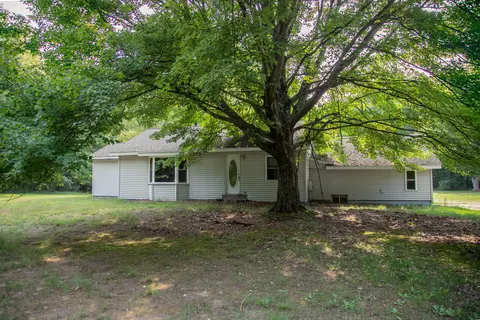 16471 136th Ave, Nunica, MI 49448