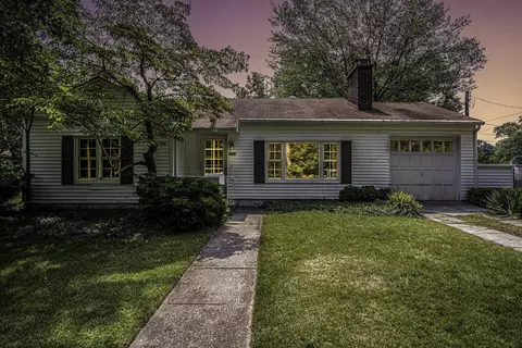 4815 Richardson St, Montague, MI 49437