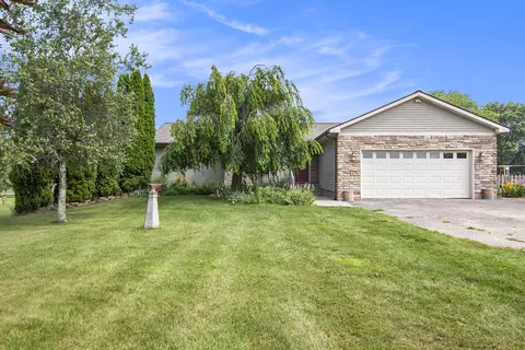 9286 E Trey Blvd, Hesperia, MI 49421
