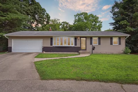 24 Mockingbird Ct, Battle Creek, MI 49017