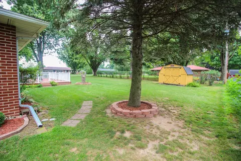 64545 W Northpark Dr, Constantine, MI 49042 photo 4