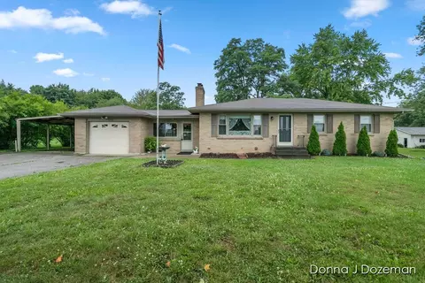2581 Kinney Ave NW, Grand Rapids, MI 49534