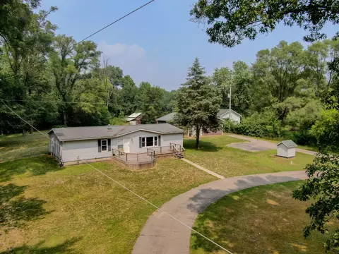 4703 Halbert Rd, Battle Creek, MI 49017