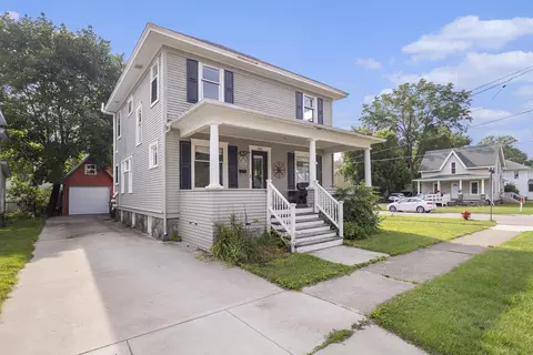221 S Eagle St, Marshall, MI 49068 photo 2