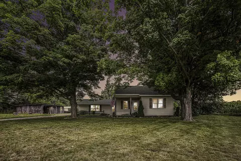 5895 Alger St, Allendale, MI 49401