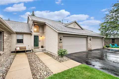 2352 Highland View Dr SE #2, Grand Rapids, MI 49506