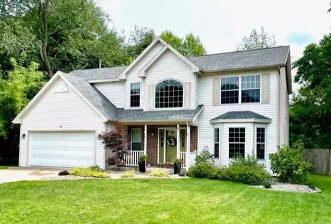 1532 Drayton Ct, Portage, MI 49002