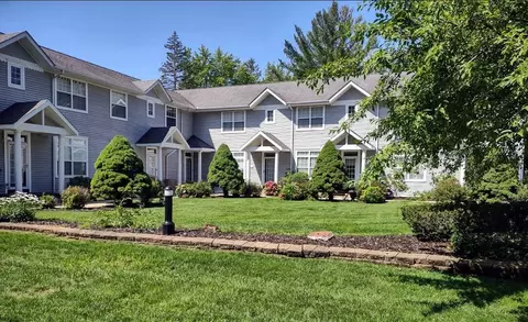 110 N Washington St, Douglas, MI 49406