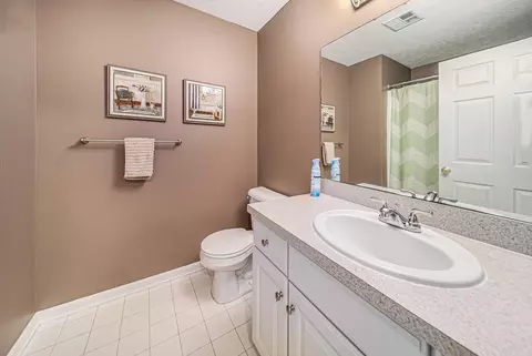932 Oakbrook Dr, Jackson, MI 49203 photo 10