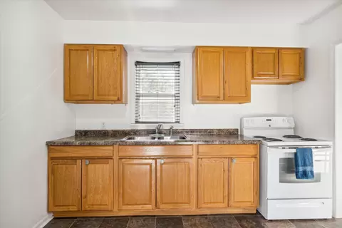 128 Ronald Rd, Jackson, MI 49203 photo 5