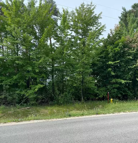 2337 E Mt Garfield Rd, Muskegon, MI 49444