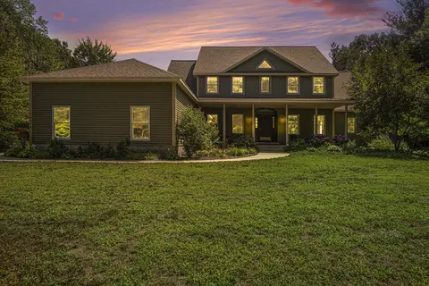 16870 Cricket Court Ct, Grand Haven, MI 49417