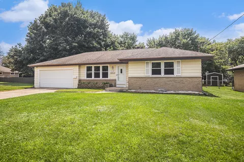 1904 Helen Ave, Portage, MI 49002