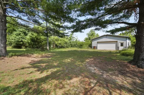 3910 Muma Rd, Parma, MI 49269 photo 3