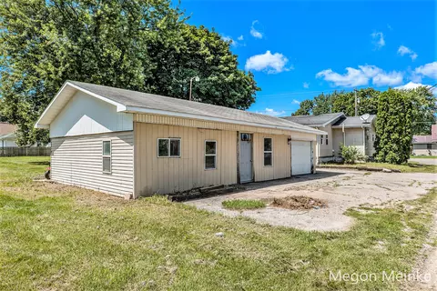 9621 Belding Rd, Belding, MI 48809 photo 13