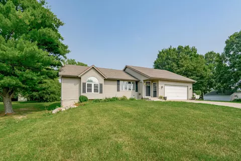 7640 Burlingame Ave SW, Byron Center, MI 49315