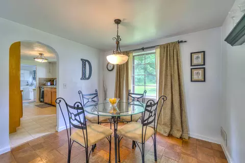 950 Horton Rd, Jackson, MI 49203 photo 8