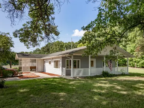 26949 Cr 364, Mattawan, MI 49071