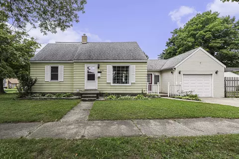 2101 Oakfield Ave SE, Grand Rapids, MI 49507