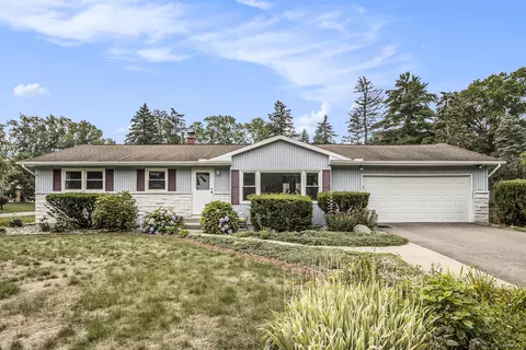 514 Larkspur Ave, Portage, MI 49002