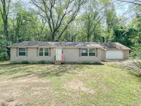 26839 Marcellus Hwy, Dowagiac, MI 49047