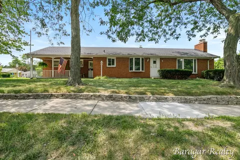 2705 Fuller Ave NE, Grand Rapids, MI 49505