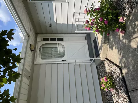 4767 Weston Ave, Kalamazoo, MI 49006