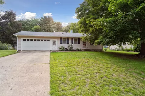 4016 Rodman Dr, Jackson, MI 49203 photo 4