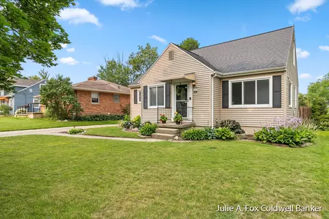 333 Alten Ave NE, Grand Rapids, MI 49503